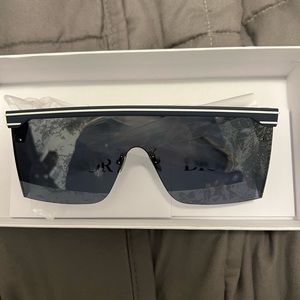 DIOR DIORCLUB M1U SUNGLASSES